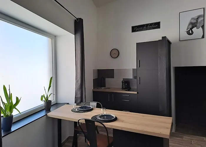Nyaraló Maison Chaleureuse Avec Jacuzzi Interieur