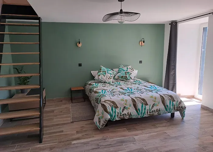 Ferienhaus Maison Chaleureuse Avec Jacuzzi Interieur *